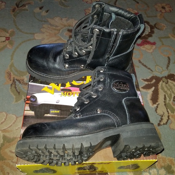 Boots - Picture 1 of 8